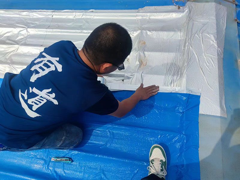 外露隔熱自粘防水卷材